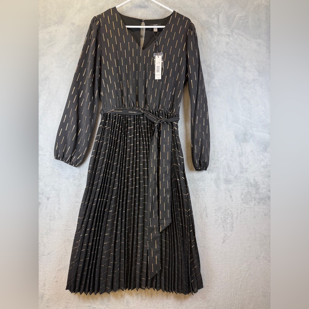Tahari Dress Size 8 Black Midi Dress with Gold Midi Pleated New